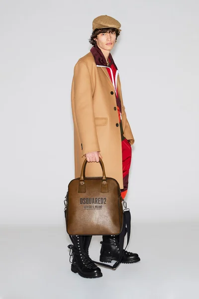 Look 39